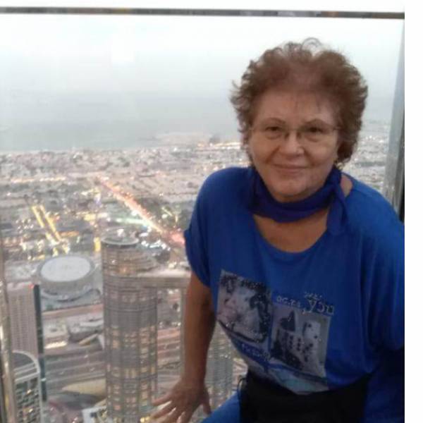 modelka s ID 010284MJZQ p021