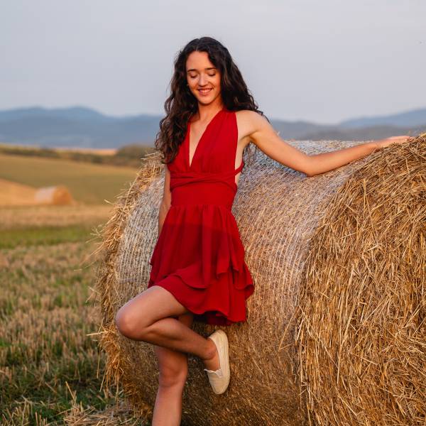 modelka s ID 010285BS3A p021