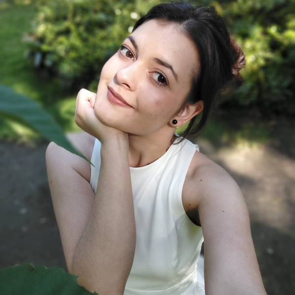 modelka s ID 010286VXS1 p021