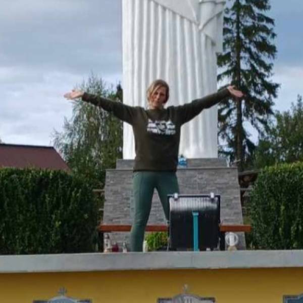 modelka s ID 010288K74M p031