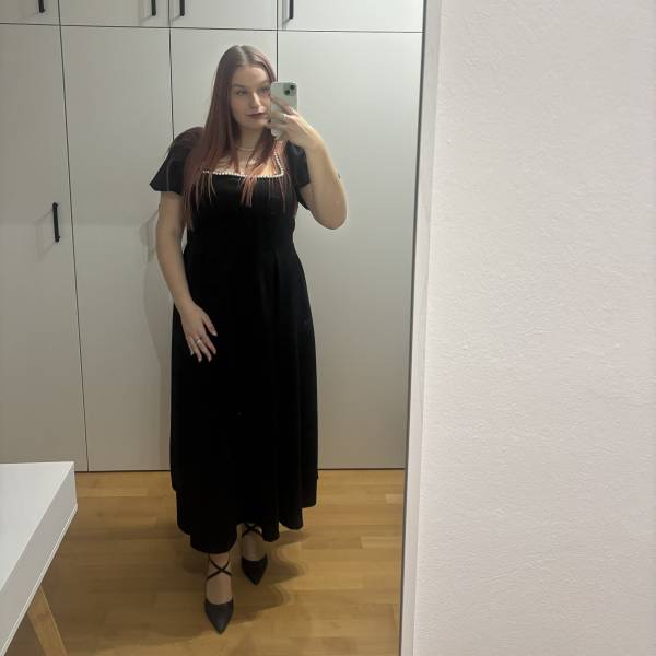 modelka s ID 010288PD94 p031