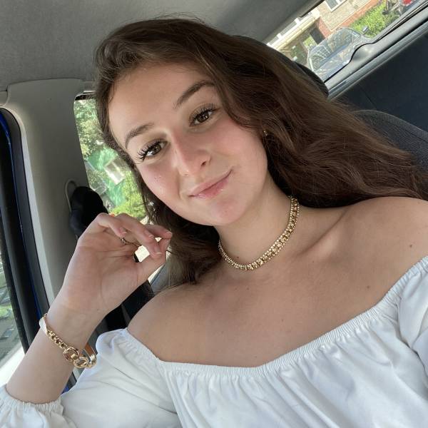 modelka s ID 010289B28G p021