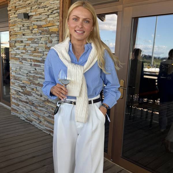 modelka s ID 01028KHWPD p031