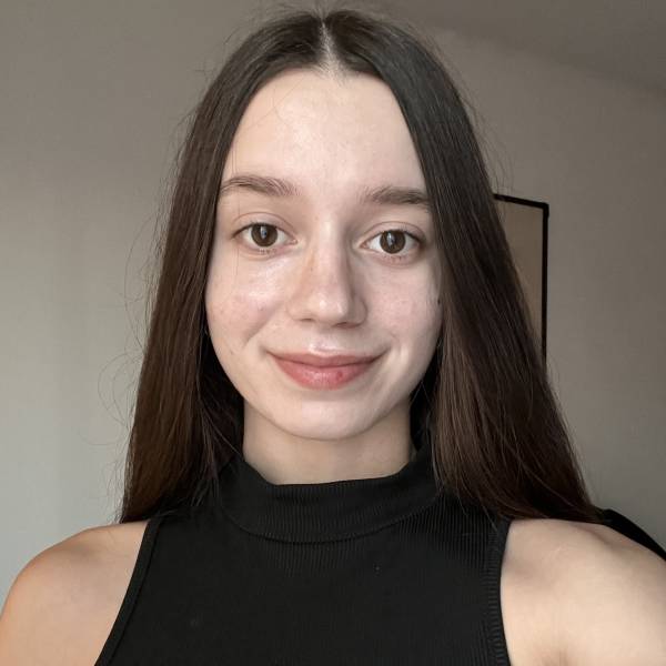 modelka s ID 01028NBRJL p021
