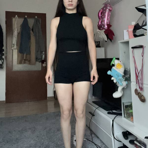 modelka s ID 01028NBRJL p031