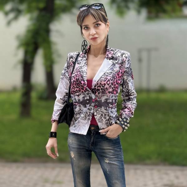 modelka s ID 01028P7L4P p031