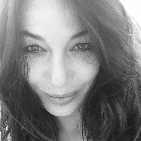 modelka s ID 01028ZFW55 p021