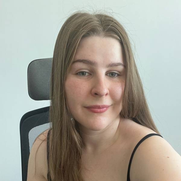 modelka s ID 010292T0M4 p021