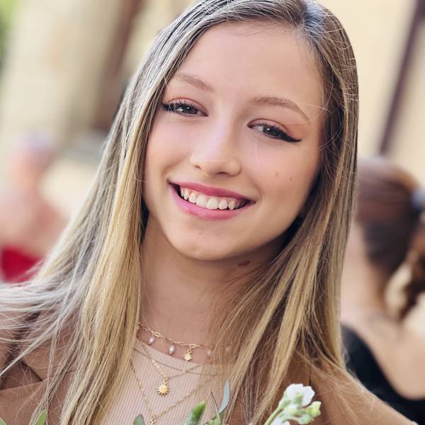 modelka s ID 0102954BMC p021