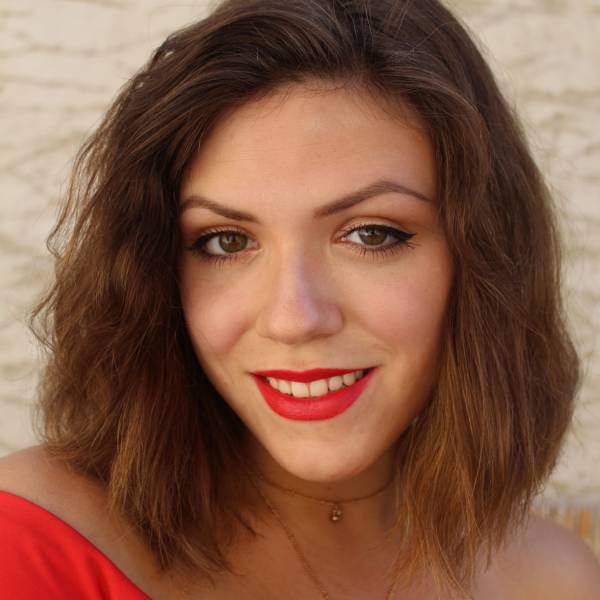 modelka s ID 010296BCF8 p021