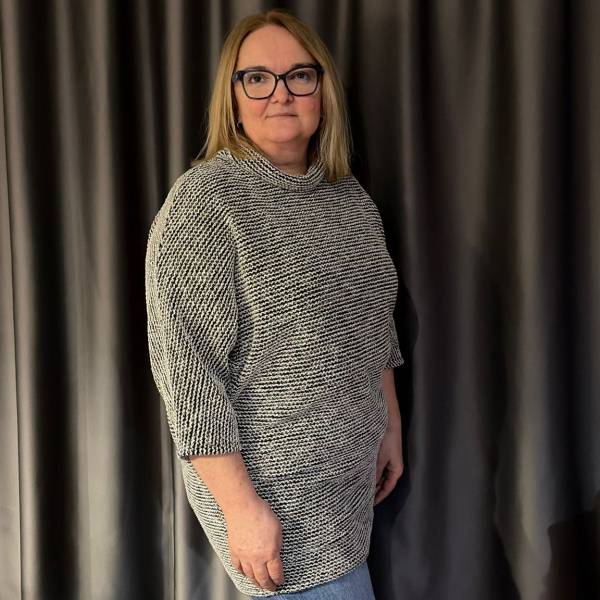 modelka s ID 010299H7J8 p031