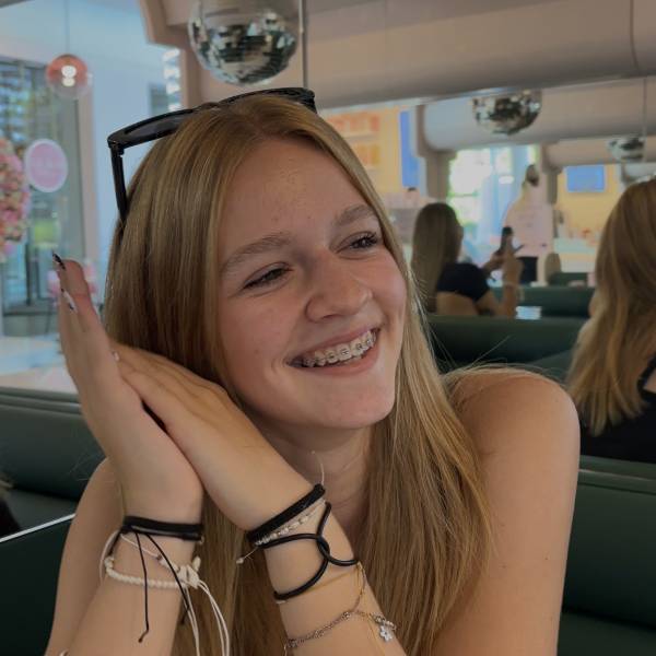 modelka s ID 01029LTCM4 p021