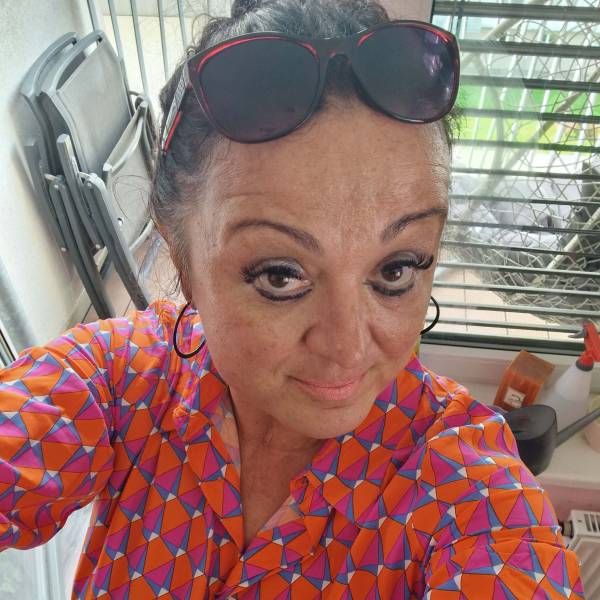 modelka s ID 01029QW7TO p031