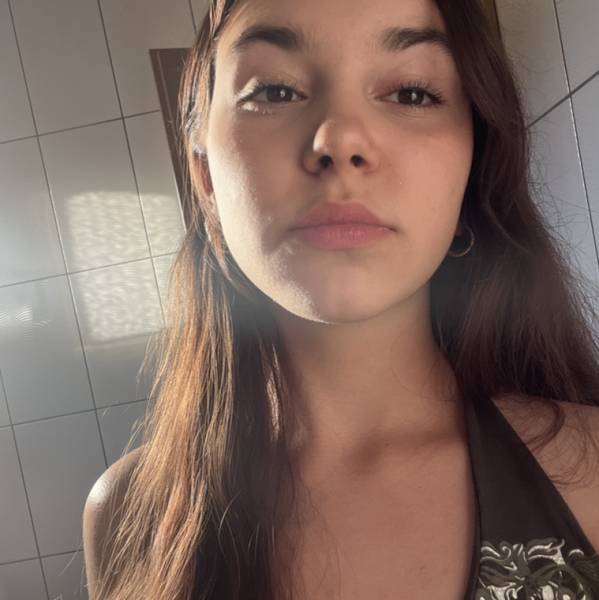 fotografia p014 profilu 0102A0QAQ3