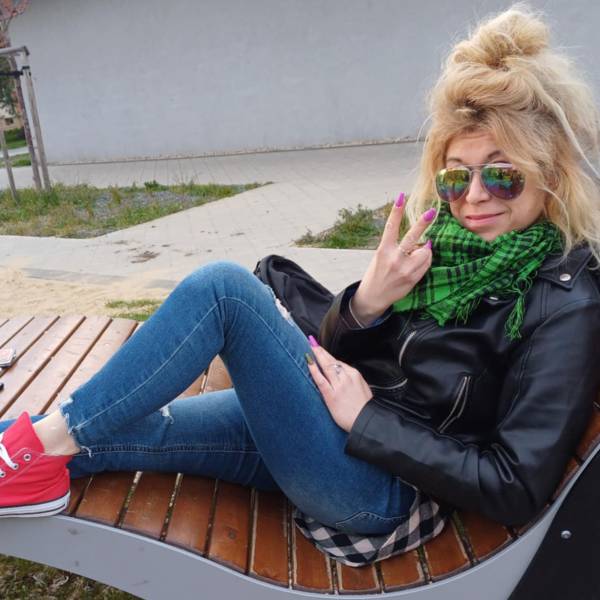 modelka s ID 0102A880U4 p031