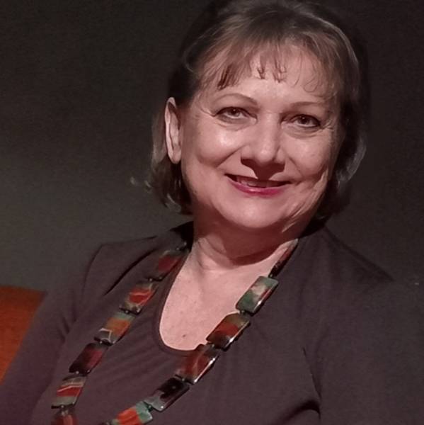 modelka s ID 0102AU9BHZ p021