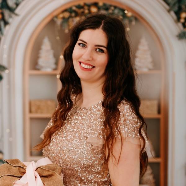 modelka s ID 0102AWA9O3 p021