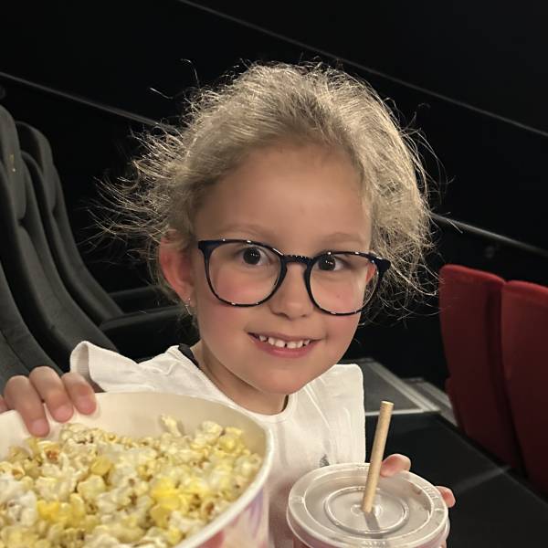 modelka s ID 0102AWM4BA p021