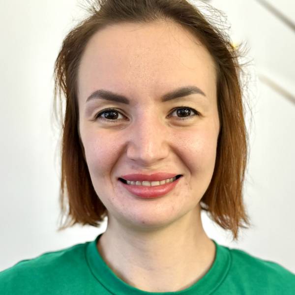 modelka s ID 0102AZDV77 p021