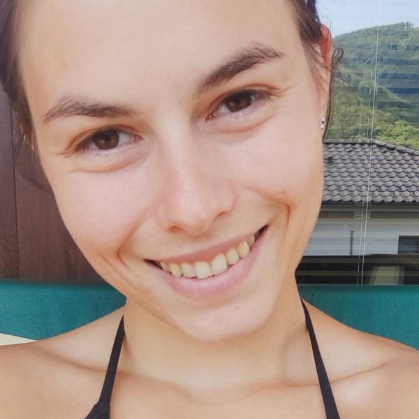 fotografia p013 profilu 0102BHKAYC