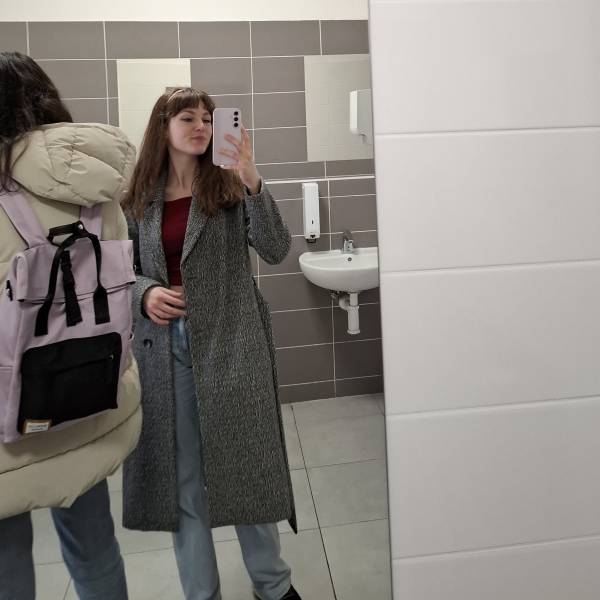 modelka s ID 0102BJFM40 p031