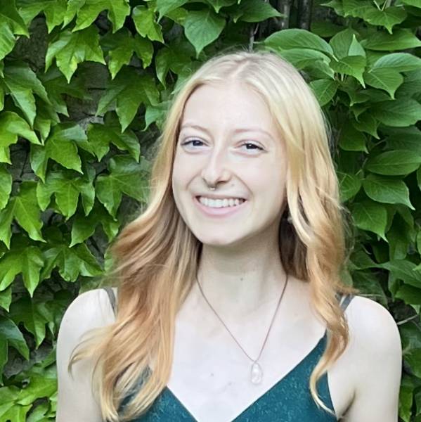 modelka s ID 0102BS9BFL p021