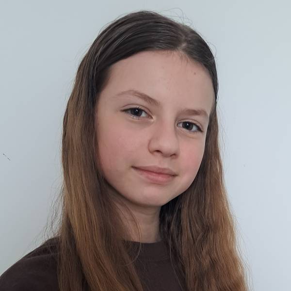 modelka s ID 0102BUAK11 p021