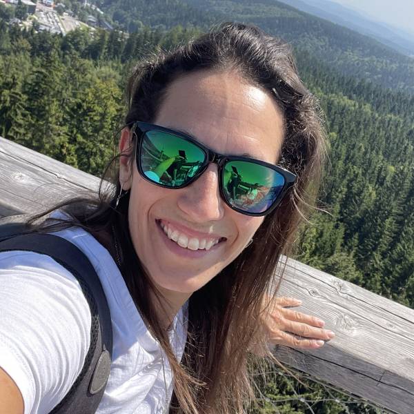 modelka s ID 0102BWOZRF p021