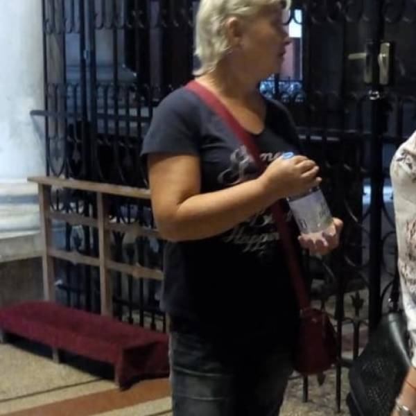 modelka s ID 0102BZVDVX p031