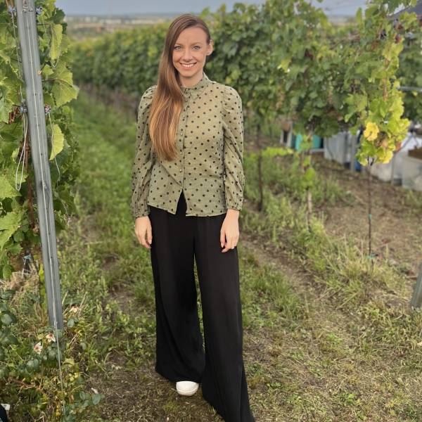 modelka s ID 0102C23YAQ p031