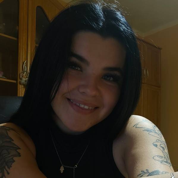 modelka s ID 0102CINNLJ p021