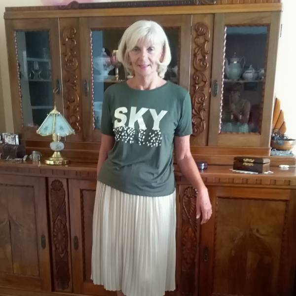 modelka s ID 0102CN43AK p031