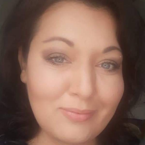 modelka s ID 0102CO57PW p021