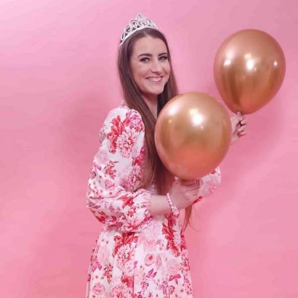 modelka s ID 0102CUAXSZ p021