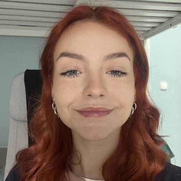 modelka s ID 0102CVNS3K p021