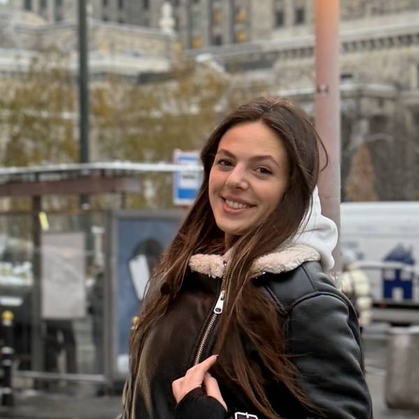 modelka s ID 0102CXRX9F p021