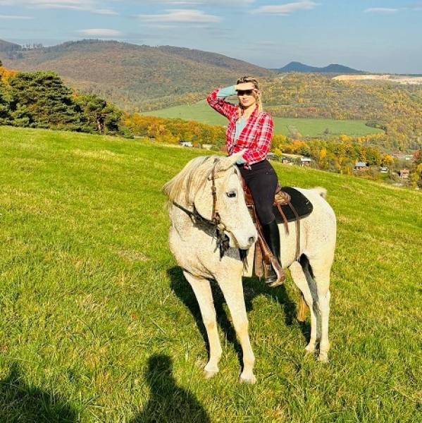 fotografia p012 profilu 0102DJOT2Q