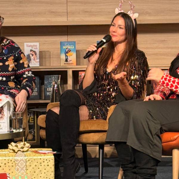 modelka s ID 0102DOR3TB p031