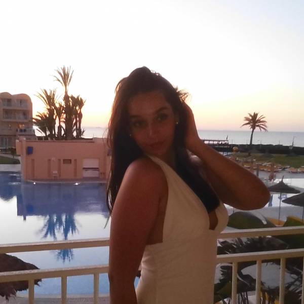 modelka s ID 0102DOWTZ2 p021