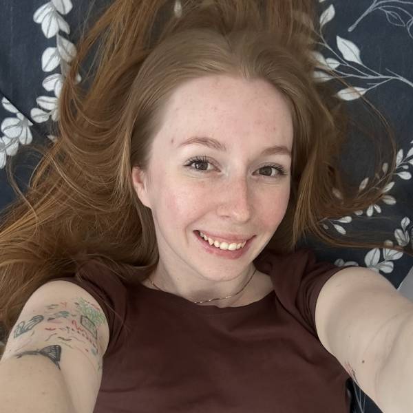 modelka s ID 0102DPD0Q9 p021