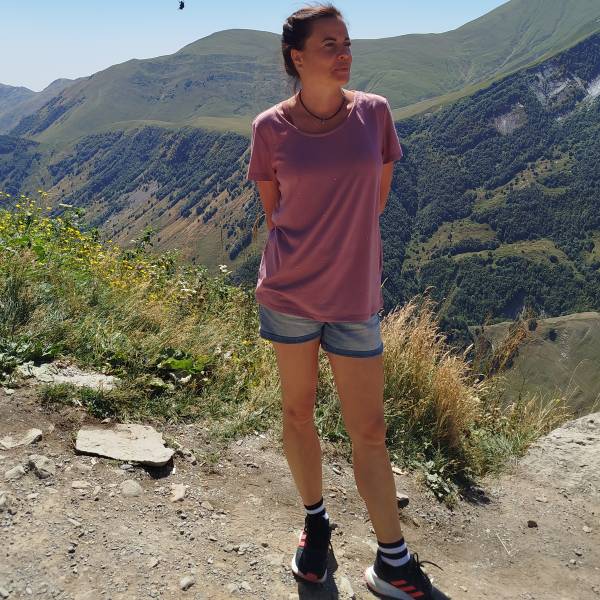 modelka s ID 0102DYZNDD p031