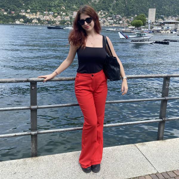 modelka s ID 0102DZHBQE p031