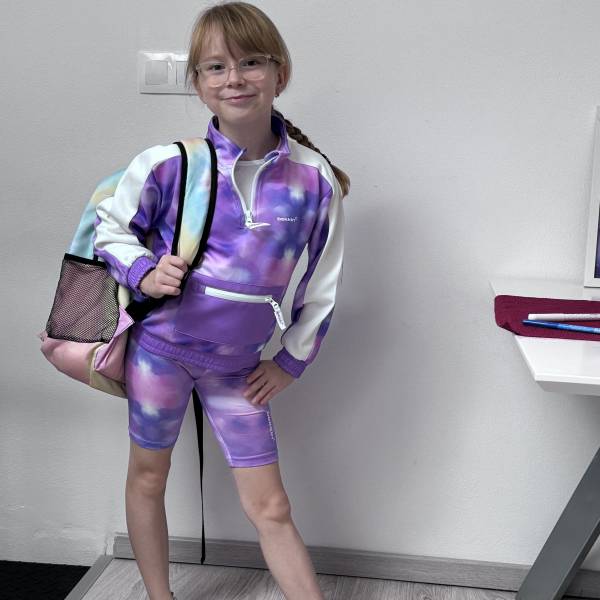 modelka s ID 0102EASYN1 p031