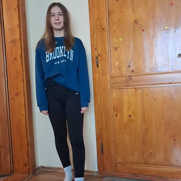 modelka s ID 0102ECXDS0 p031