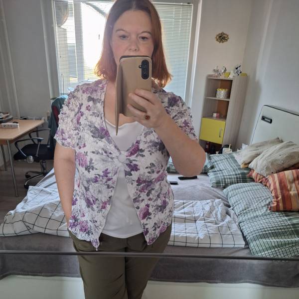 modelka s ID 0102EJRFQ7 p031