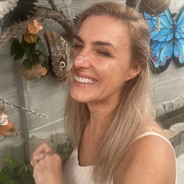 modelka s ID 0102EM0ZSS p021