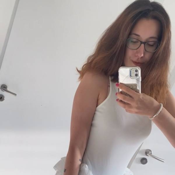 modelka s ID 0102EPOSGX p031