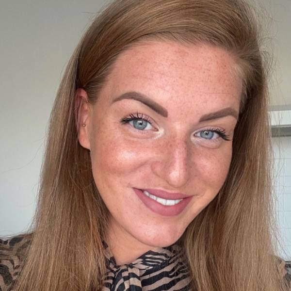 modelka s ID 0102EVFJ23 p021