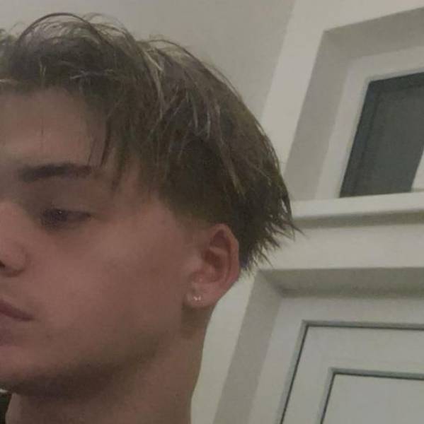 fotografia p013 profilu 0102EX7AKB