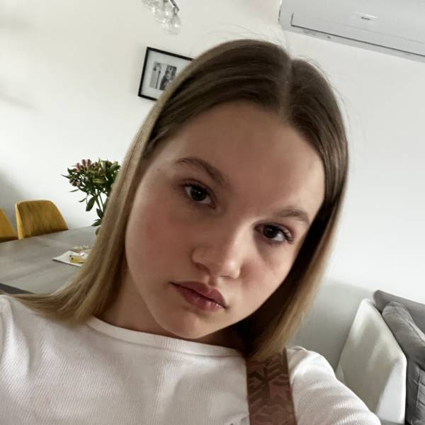 fotografia p013 profilu 0102EXYQYN